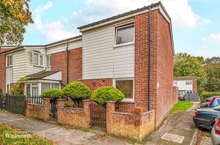 3 Bedroom House For Sale In Ascension Close, Basingstoke, Hampshire, RG24