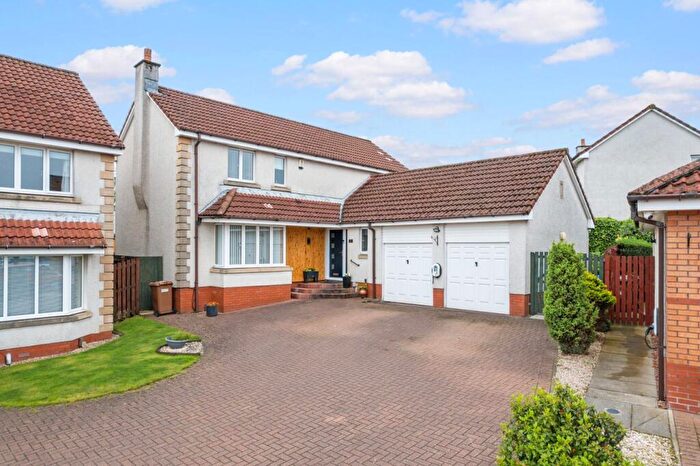 4 Bedroom Detached Villa For Sale In Inch Colm Avenue, Larbert, FK5