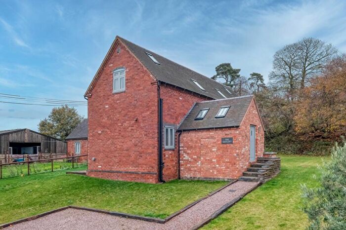 4 Bedroom Barn For Sale In Chadwich, Bromsgrove, B61