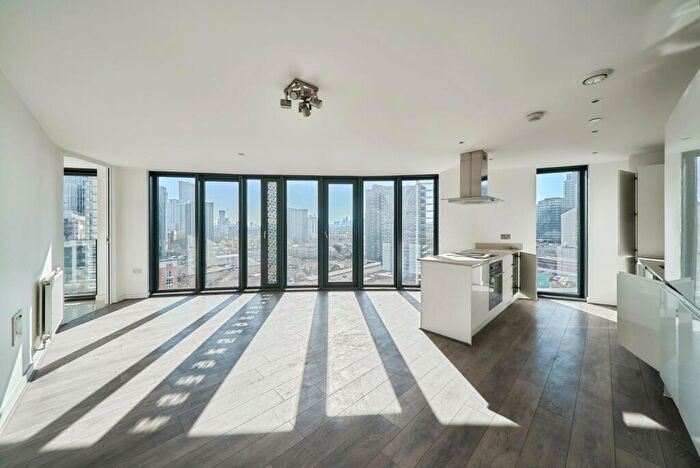 2 Bedroom Flat For Sale In Station Street, London, E15