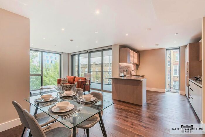 2 Bedroom Flat To Rent In Huntington House, Prince Of Wales Drive, SW11