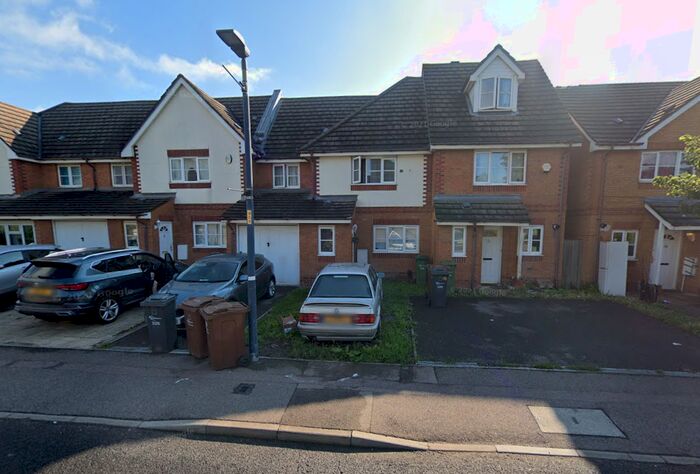 3 Bedroom Terraced House To Rent In Barking, Essex, IG11