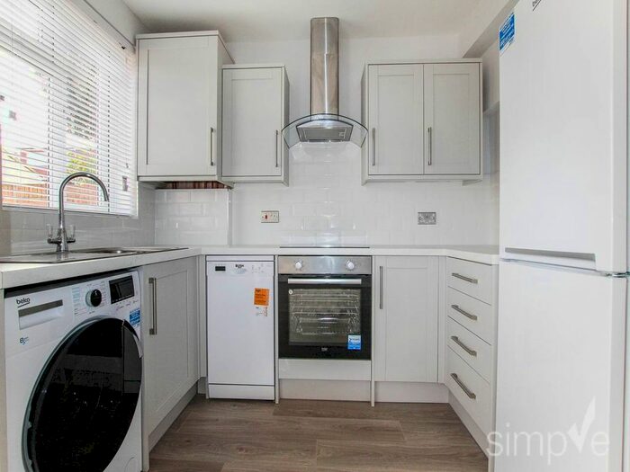 3 Bedroom Property To Rent In Hadley Gardens, Southall, Middlesex, UB2