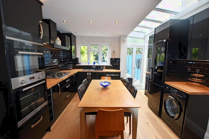 3 Bedroom Terraced House To Rent In Linkfield Road, Isleworth, TW7