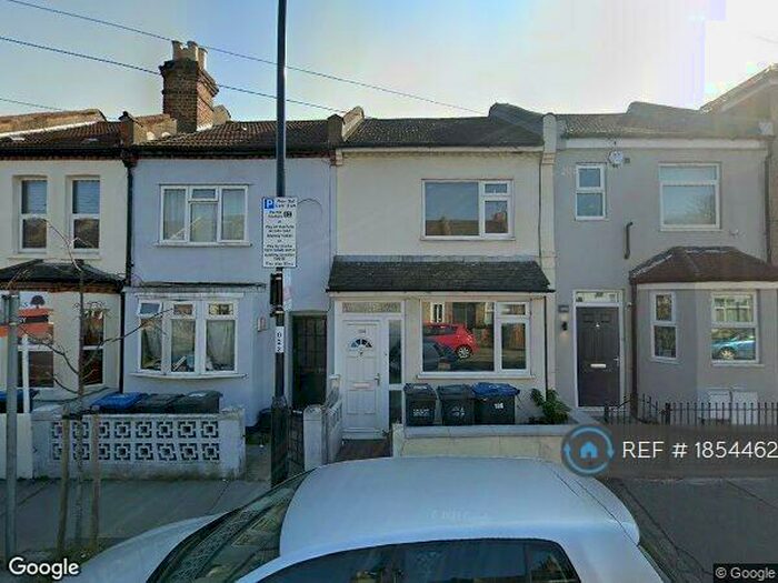 3 Bedroom Terraced House To Rent In Gloucester Road, Croydon, CR0
