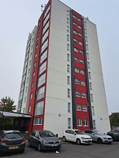1 Bedroom Flat To Rent In High Street, Langley, Slough, SL3