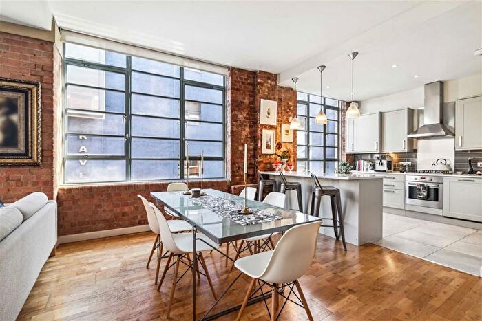 2 Bedroom Flat To Rent In Boss Street, Shad Thames, SE1