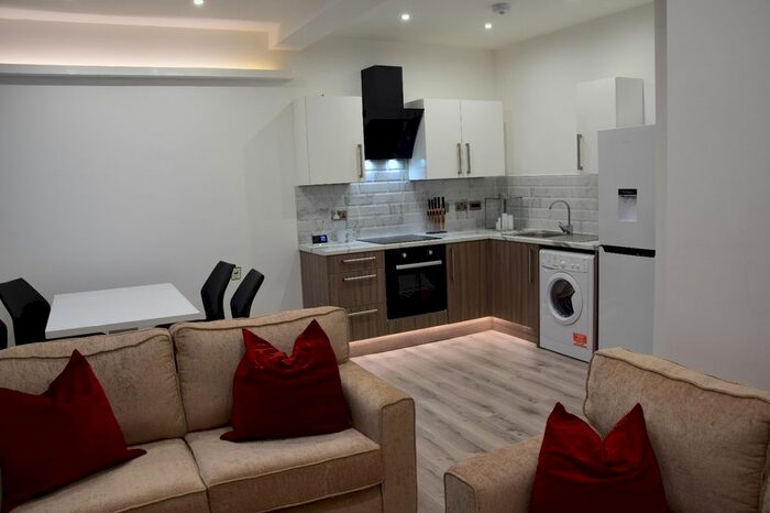 2 Bedroom Flat To Rent In 25 Claughton Street, St Helens WA10