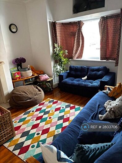 3 Bedroom Terraced House To Rent In Foundry Lane, Southampton, SO15