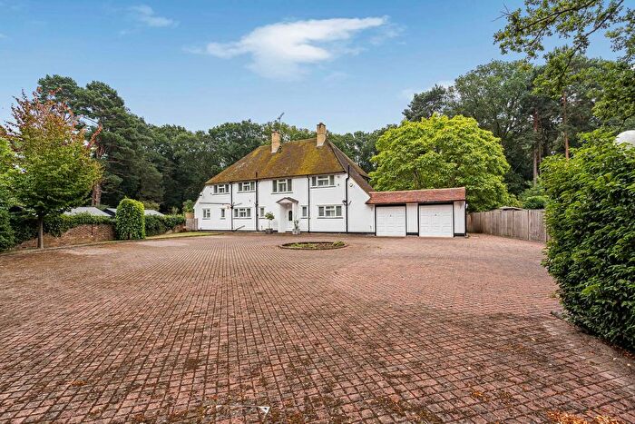 6 Bedroom Detached House For Sale In Old Woking Road, Woking, Surrey, GU22