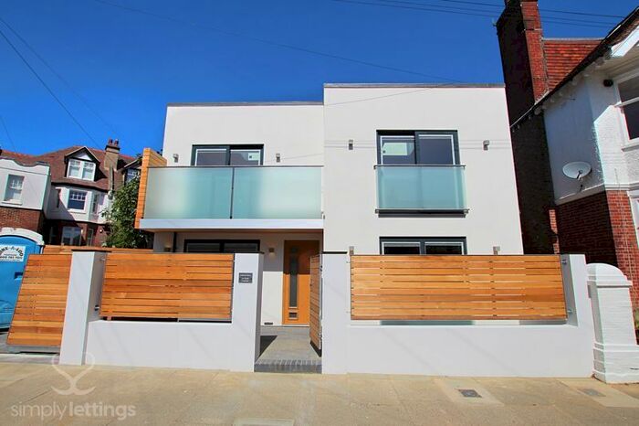 4 Bedroom Property To Rent In Tivoli Crescent, Brighton, BN1