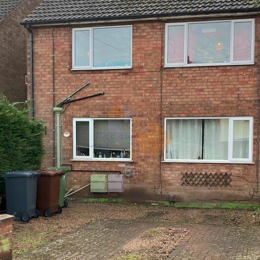 2 Bedroom Flat To Rent In Wheatfield Road, Lincoln LN6