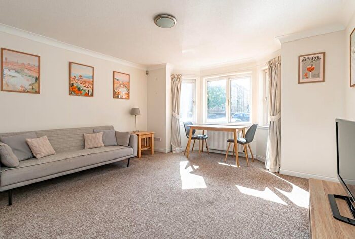 2 Bedroom Flat For Sale In Easter Dalry Place, Edinburgh, EH11