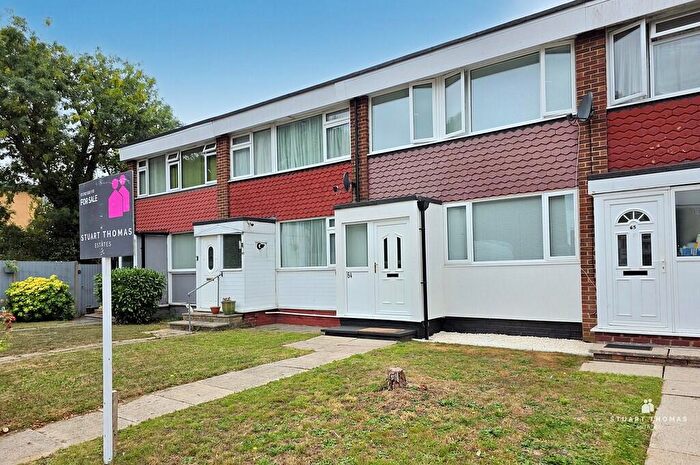 3 Bedroom Terraced House For Sale In Templewood Court, Hadleigh, SS7