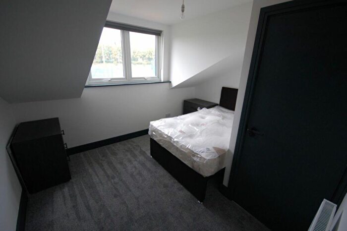 6 Bedroom House To Rent In Arley Road, B29