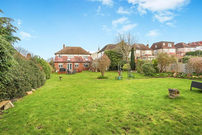 3 Bedroom Detached House For Sale In Northey Avenue, South Cheam, SM2