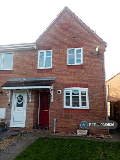 2 Bedroom Semi-Detached House To Rent In Dove Close, Sleaford, NG34