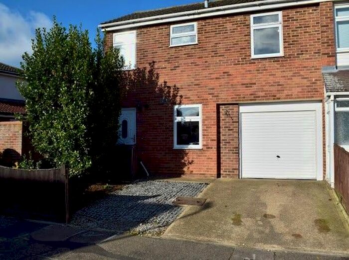 3 Bedroom Semi-Detached House To Rent In Town End Field, Witham, CM8