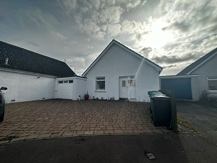 4 Bedroom Detached House To Rent In Balrymonth Court, Fife, KY16