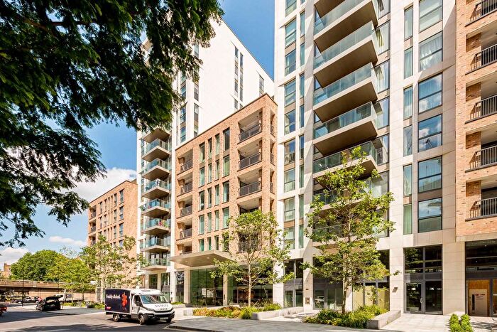 2 Bedroom Flat For Sale In Hermitage Street, London, W2