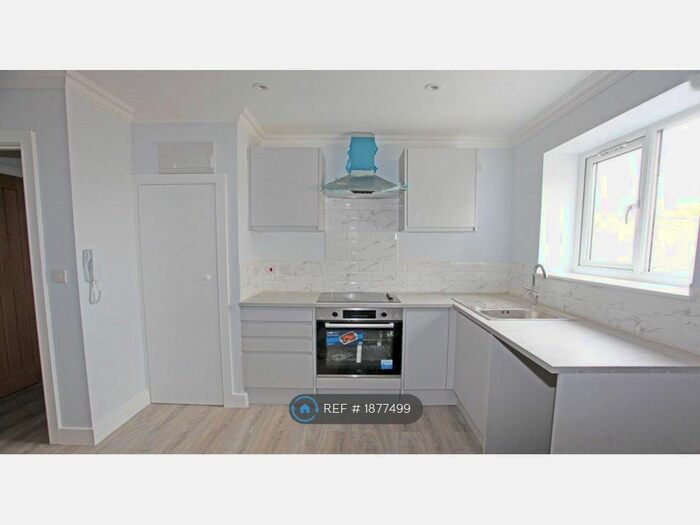 1 Bedroom Flat To Rent In Lea Bridge Road, London, E10