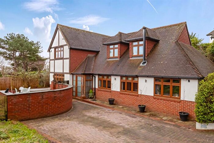 5 Bedroom Detached House For Sale In Mill Lane, Worthing, BN13
