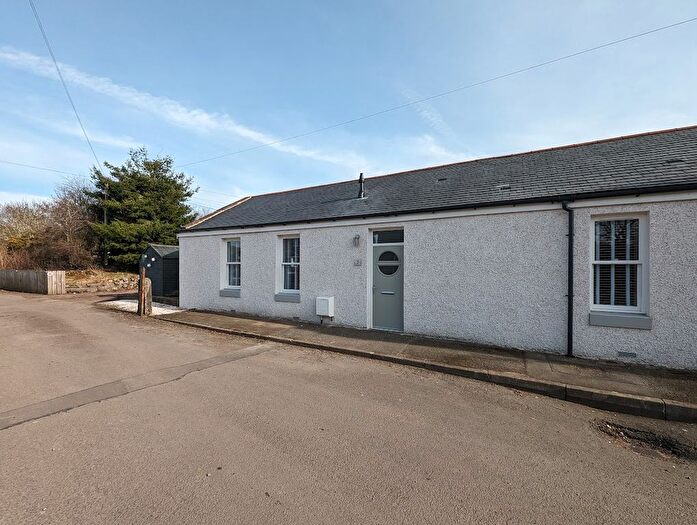 2 Bedroom Bungalow For Sale In Queensberry Square, Sanquhar, DG4