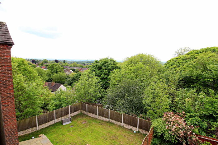 5 Bedroom Detached House For Sale In High Park Crescent, Sedgley, DY3