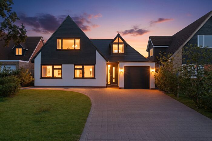 5 Bedroom Detached House For Sale In Wychwood Avenue, Knowle, B93