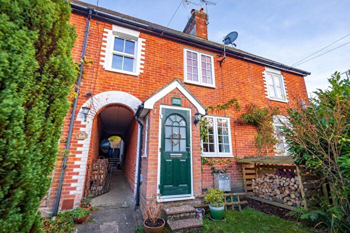 2 Bedroom Terraced House For Sale In Lion Lane, Haslemere, GU27