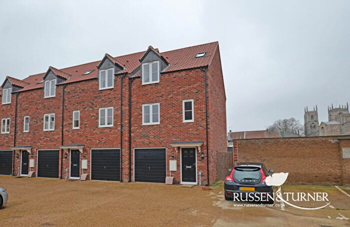 3 Bedroom End Of Terrace House For Sale In Tower Court, King's Lynn, PE30