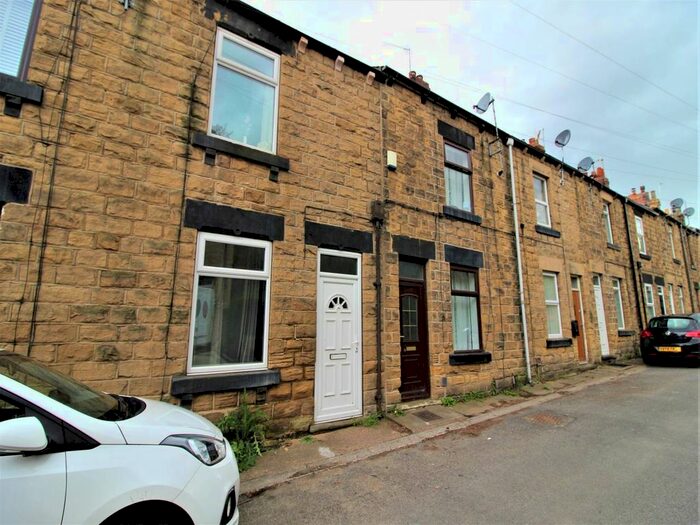 2 Bedroom Terraced House To Rent In Grove Street, Worsbrough, Barnsley, S70