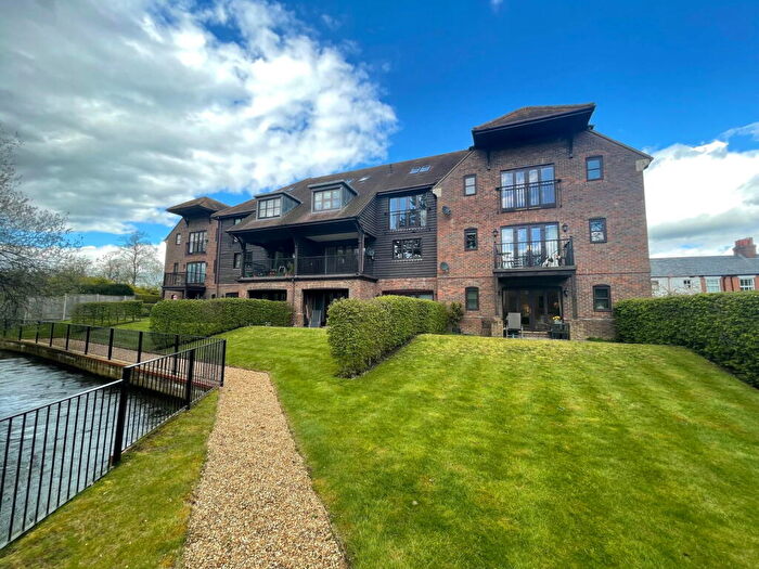 2 Bedroom Apartment To Rent In Bewicks Reach, Newbury, RG14