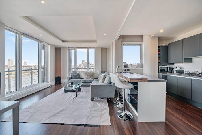 2 Bedroom Flat For Sale In Coral Row, Battersea, London, SW11