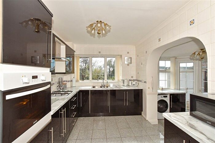 4 Bedroom Detached House For Sale In Abbey View Drive, Minster-On-Sea, Sheerness, Kent, ME12