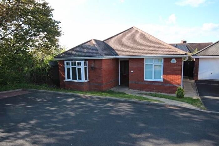 2 Bedroom Bungalow To Rent In Sutton Park Road, Kidderminster, DY11