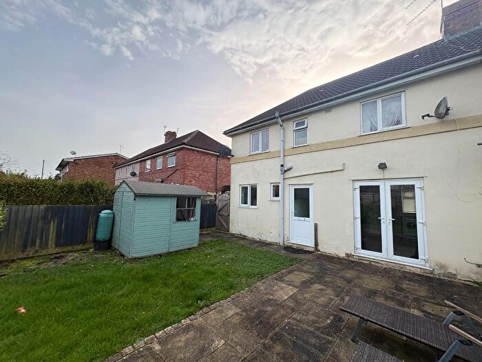 1 Bedroom Flat To Rent In Garden Flat, Rodney Road, Kingswood, Bristol, BS15