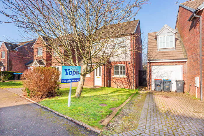 3 Bedroom Detached House For Sale In Houliston Avenue, Dumfries, DG2