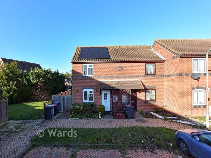 2 Bedroom End Of Terrace House For Sale In Maple Gardens, Hersden, Canterbury, Kent, CT3