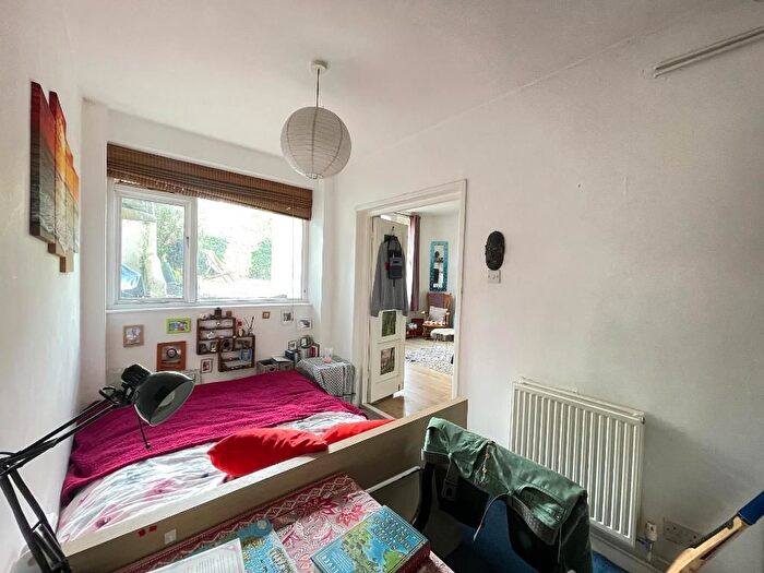1 Bedroom Flat To Rent In Cromwell Road, Hove, BN3