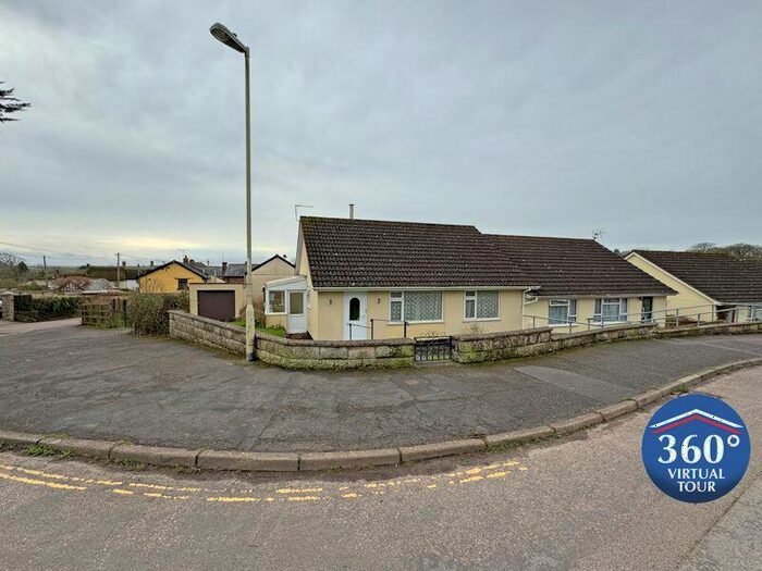 2 Bedroom Semi-Detached Bungalow For Sale In Sunnymead, Crediton, EX17