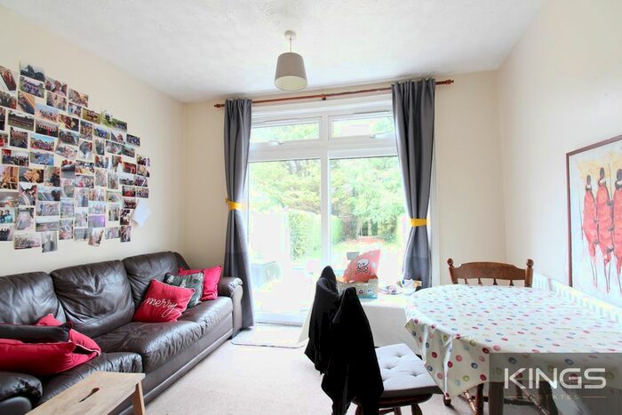 3 Bedroom Terraced House To Rent In Arnold Road, Southampton, SO17
