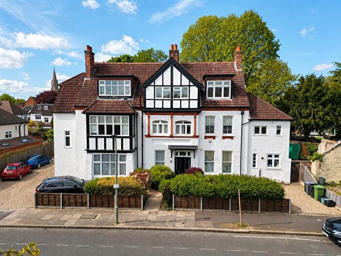 3 Bedroom Flat For Sale In Homefield Road, Bromley, BR1