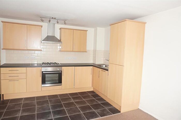 2 Bedroom Apartment To Rent In Lime Grove, Seaforth, Liverpool, L21