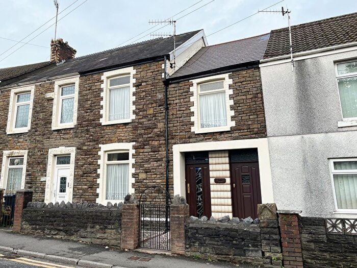 3 Bedroom Property For Sale In Llantwit Road, Neath, SA11
