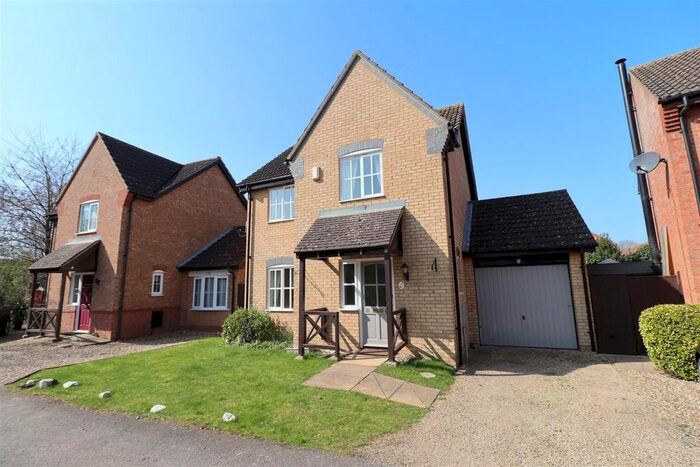 3 Bedroom Detached House To Rent In Notley Green, Great Notley, Braintree, CM77