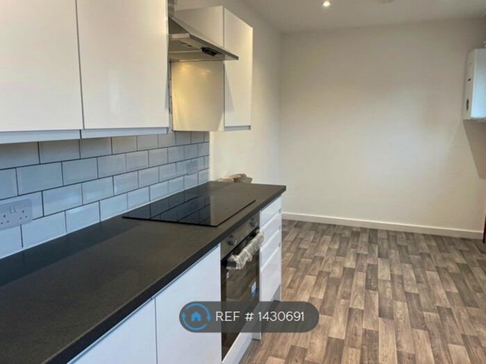 3 Bedroom Terraced House To Rent In Duff Street, Macduff, AB44