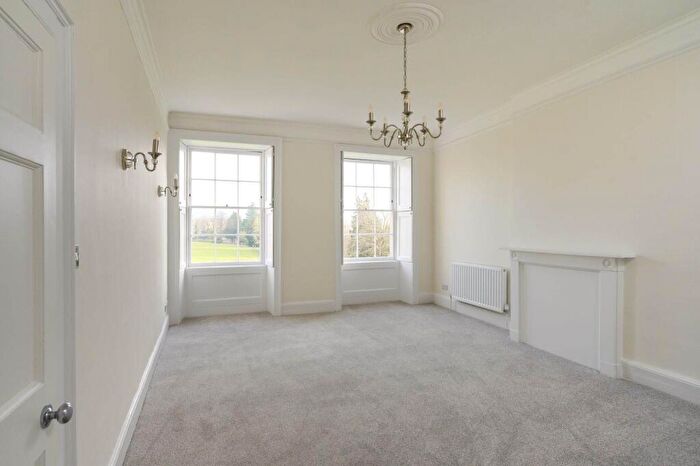 2 Bedroom Apartment To Rent In Marlborough Buildings, BA1