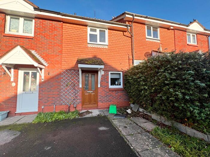 2 Bedroom House To Rent In Springford Gardens, Southampton, SO16