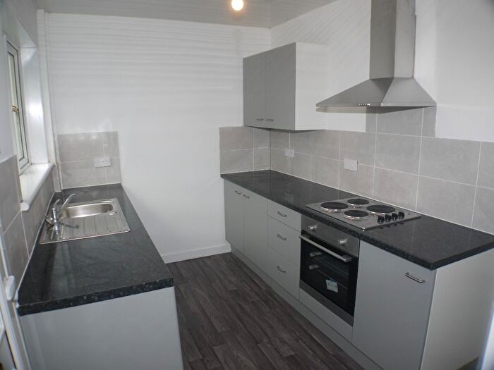 1 Bedroom Flat To Rent In Lumphinnans Road, Lochgelly, KY5